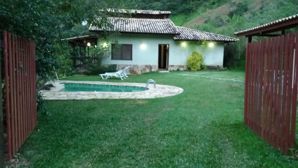 Casa Alpina Com Vista Panoramica De Lumiar Villa Nova Friburgo Exterior photo