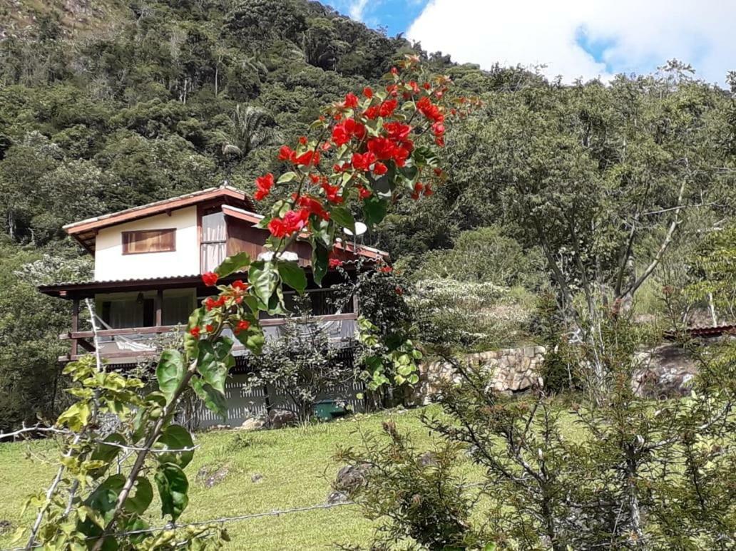 Casa Alpina Com Vista Panoramica De Lumiar Villa Nova Friburgo Exterior photo