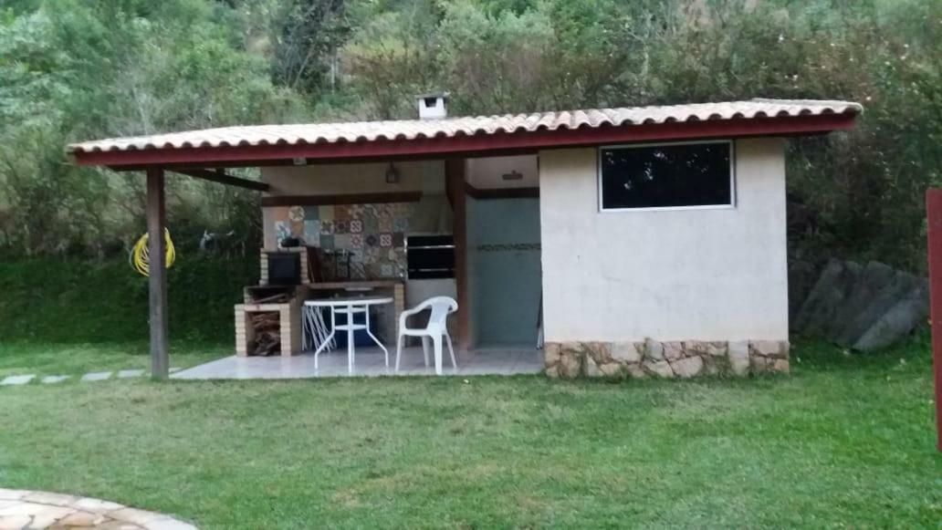 Casa Alpina Com Vista Panoramica De Lumiar Villa Nova Friburgo Exterior photo
